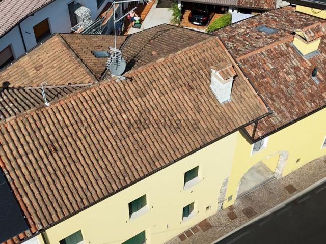 Casa in vendita a Maniagolibero, Maniago