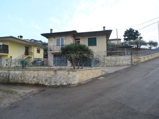 Casa in vendita a San Giovanni Ilarione, Veneto