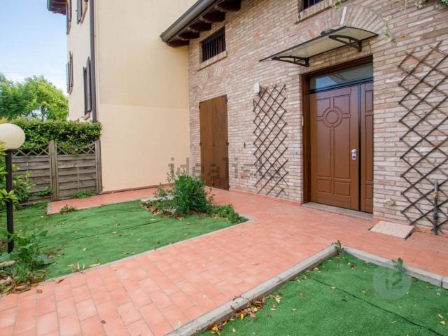 Casa in vendita a Soliera, Modena