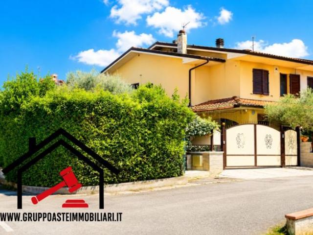 Casa in vendita a Pozzarello, Montevettolini