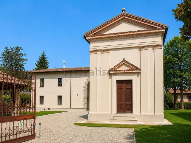 Casa in vendita a Municipio 5, Milano