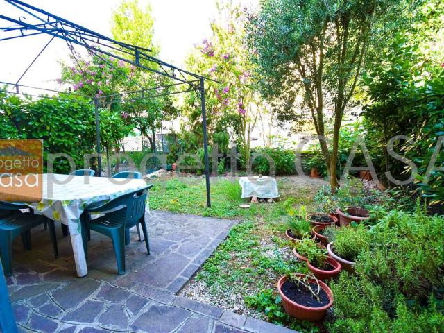 Casa in vendita a Unione dei comuni del Sorbara, San Cesario Sul Panaro