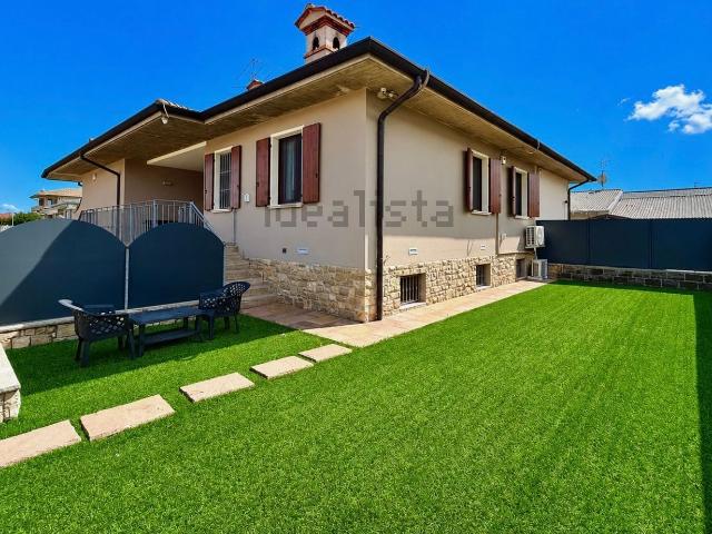 Casa in vendita a Comezzano-Cizzago, Comezzano
