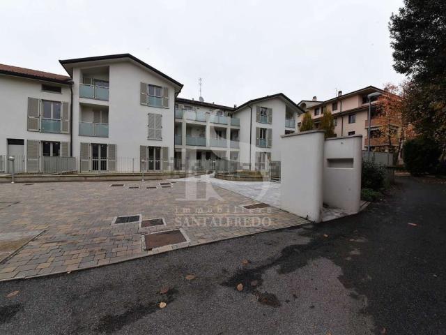 Casa in vendita a Concorezzo, Cascina San Vincenzo