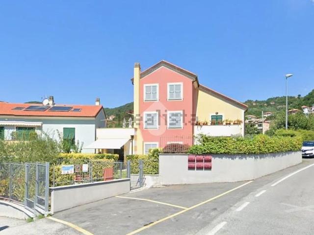 Casa in vendita a Sant'olcese, Liguria