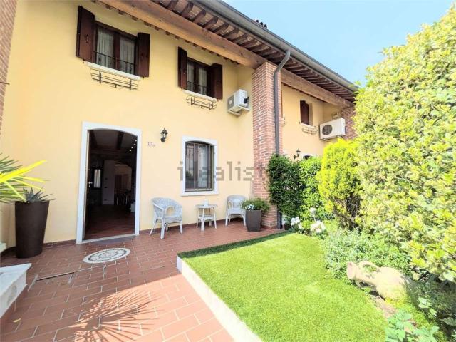 Casa in vendita a Marano Vicentino, Veneto