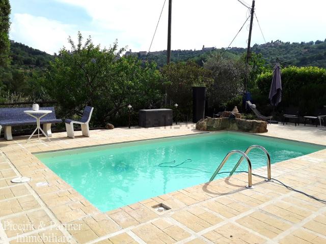 Casa in vendita a Sant'Erminio, Cenerente