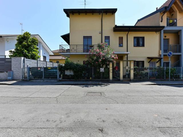 Casa in vendita a Seggiano, Pioltello