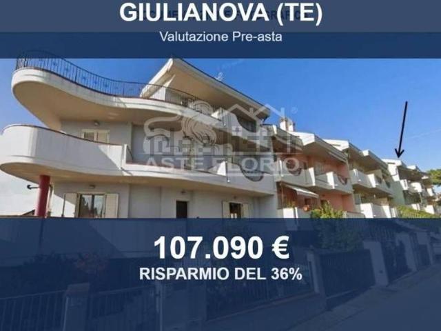 Casa in vendita a Giulianova, Teramo
