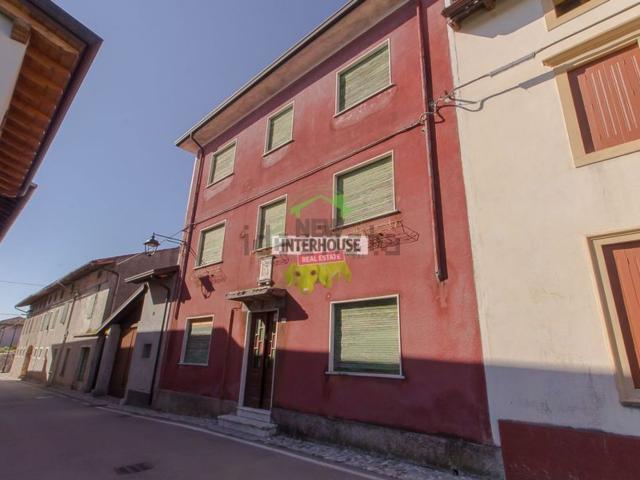 Casa in vendita a San Leonardo Valcellina / Salinart, Montereale Valcellina / Montreâl