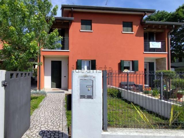 Casa in vendita a Fonte, Loria