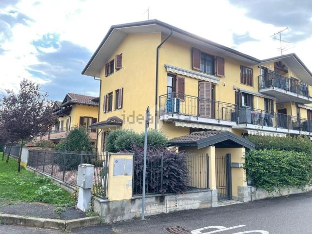 Casa in vendita a Dairago, Milano