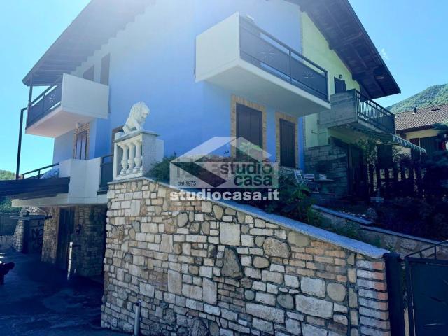 Casa in vendita a Endine Gaiano, Lombardia