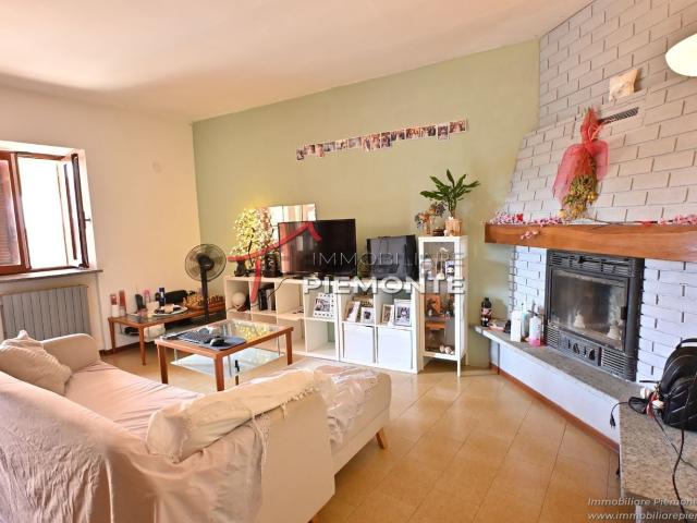 Casa in vendita a Gattico-Veruno, Piemonte