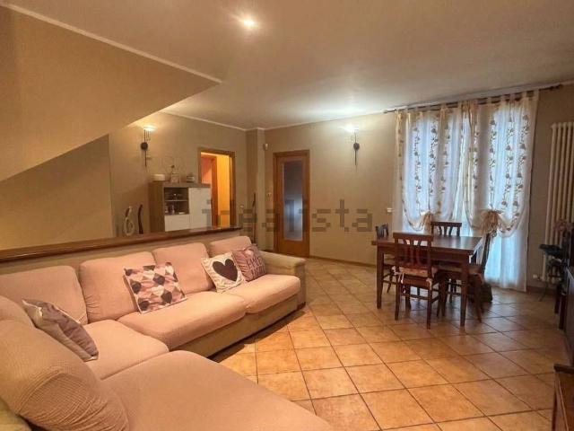 Casa in vendita a Vignale, Traversetolo