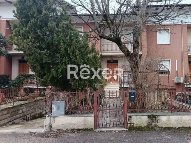 Casa in vendita a Marche, Macerata