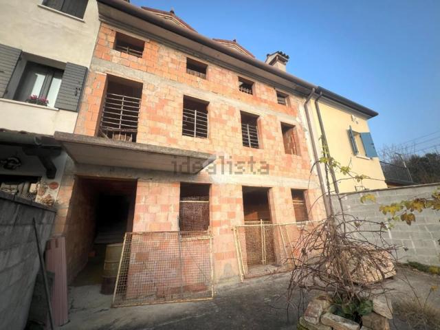 Casa in vendita a Santa Maria del Rovere, Treviso