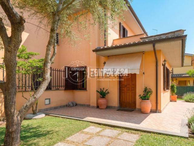 Casa in vendita a Roma Capitale, Lazio