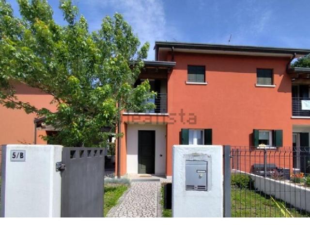 Casa in vendita a Fonte, Loria
