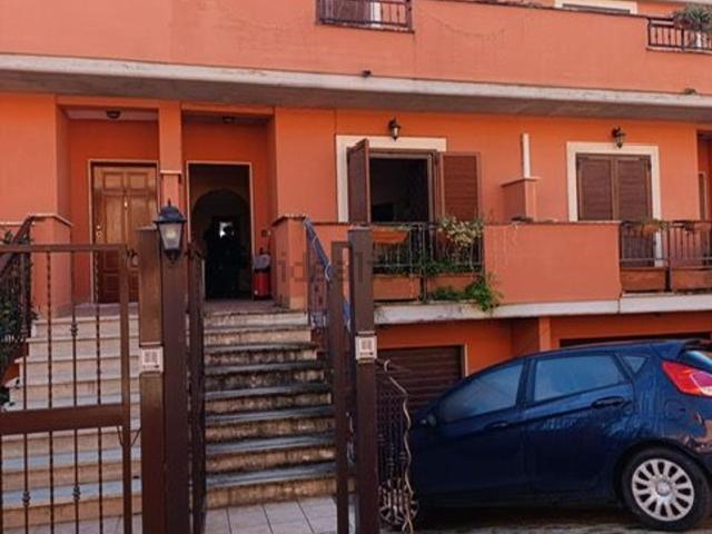 Casa in vendita a Roma Capitale, Lazio
