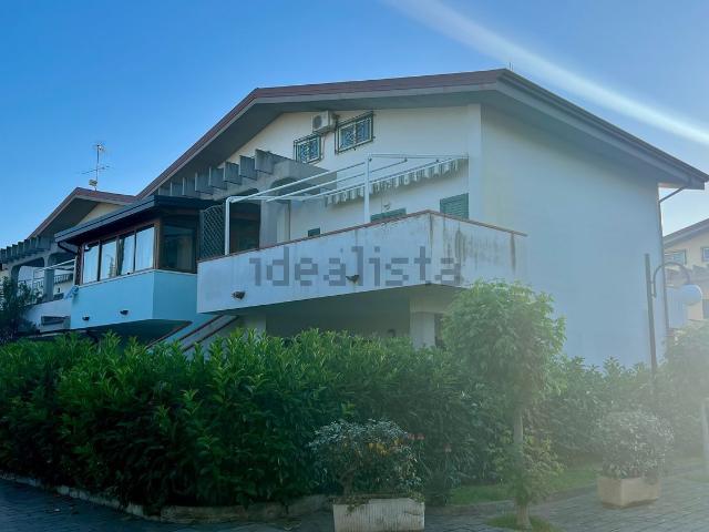 Casa in vendita a Calabria, Cosenza
