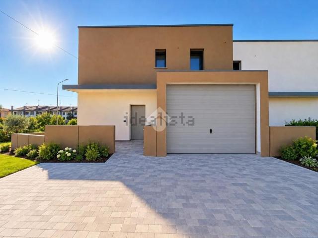 Casa in vendita a Castellerio / Cjistilîr, Pagnacco / Pagnà