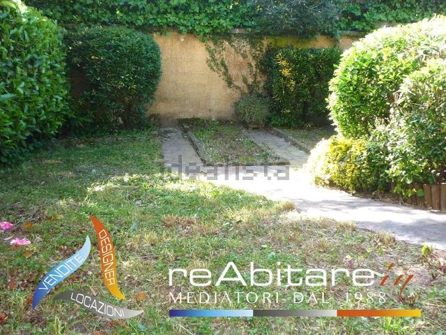 Casa in vendita a Valera, Arese