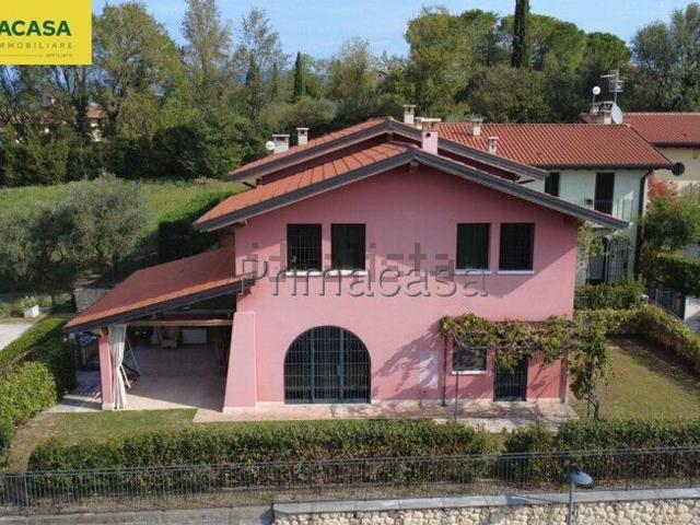 Casa in vendita a San Pietro in Cariano, Verona