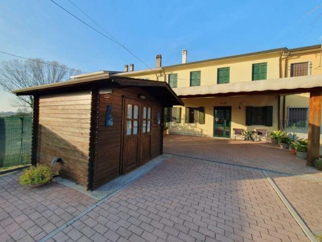 Casa in vendita a Occhiobello, Veneto