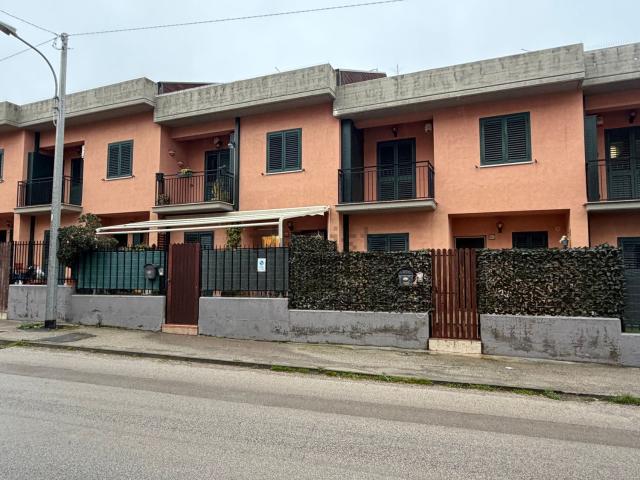 Casa in vendita a San Cataldo, Sicilia