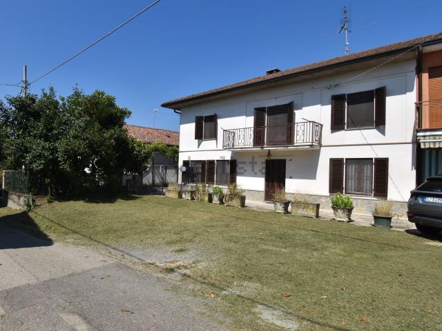 Casa in vendita a Piemonte, Asti