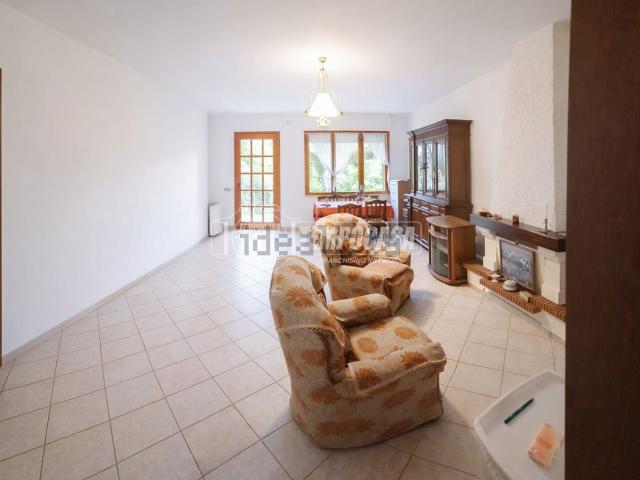 Casa in vendita a Cognento, Modena