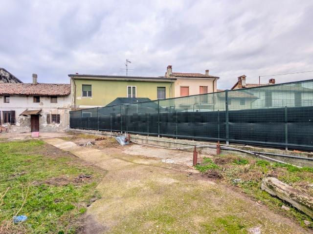 Casa in vendita a Zinasco, Lombardia