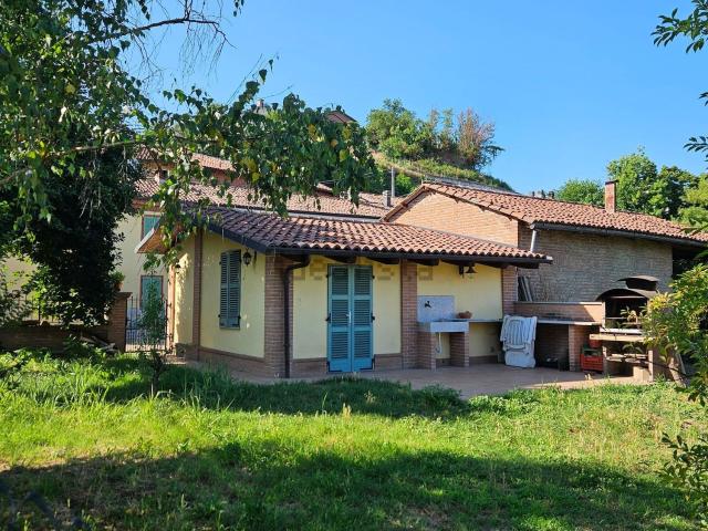 Casa in vendita a Piemonte, Asti