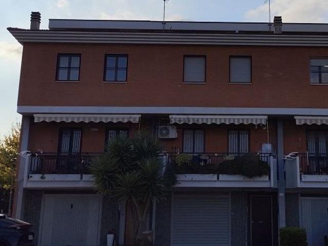 Casa in vendita a C.E.P., Puglia