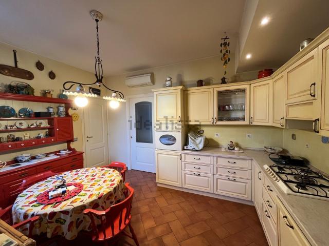 Casa in vendita a Unione Comuni Modenesi Area Nord, Mirandola