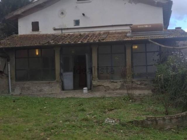 Casa in vendita a Castel San Niccolò, Toscana