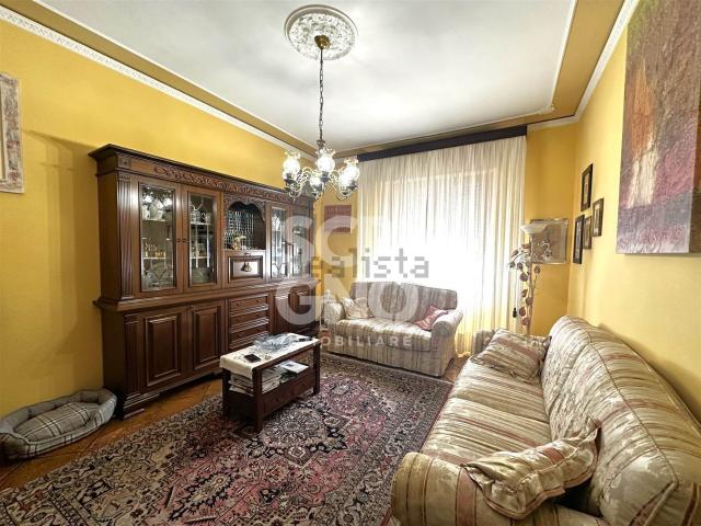 Casa in vendita a Prato, Toscana