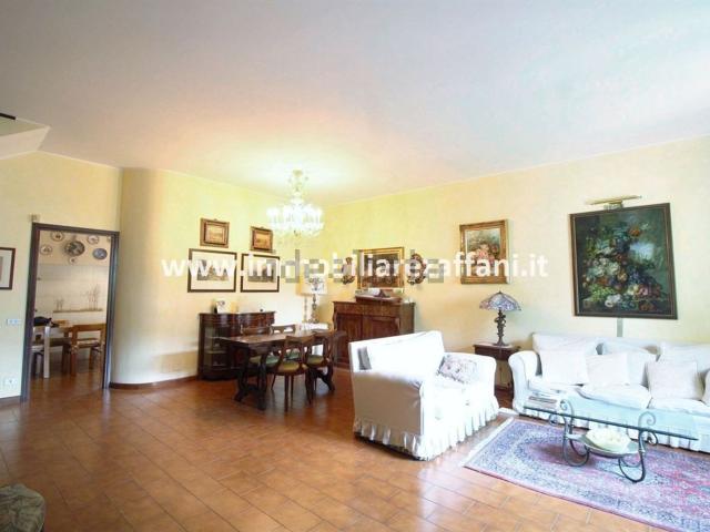 Casa in vendita a Oltresempione, Legnano