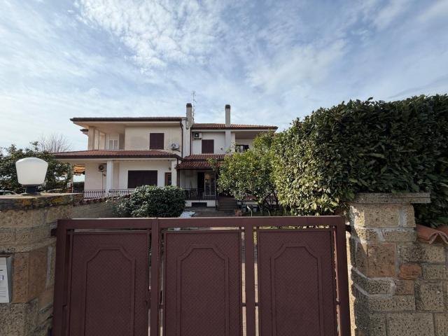 Casa in vendita a Roma Capitale, Lazio