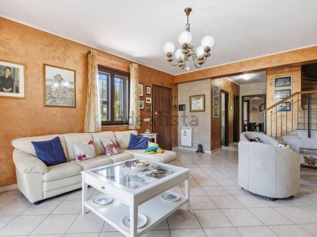 Casa in vendita a Sambuco, Viagrande