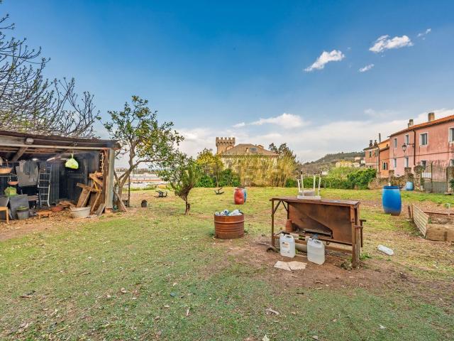 Casa in vendita a Bossarino, Vado Ligure