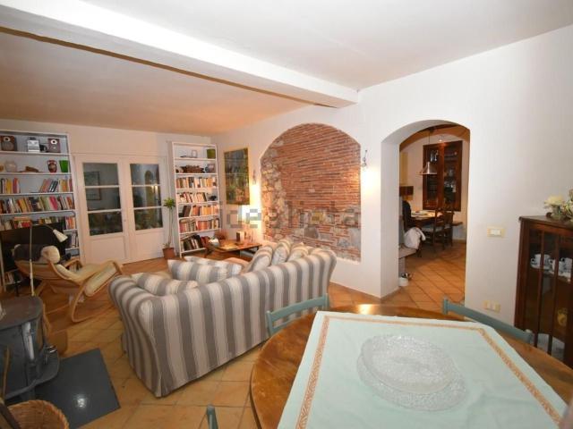 Casa in vendita a Massarosa, Toscana
