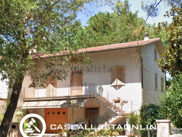 Casa in vendita a Marche, Macerata