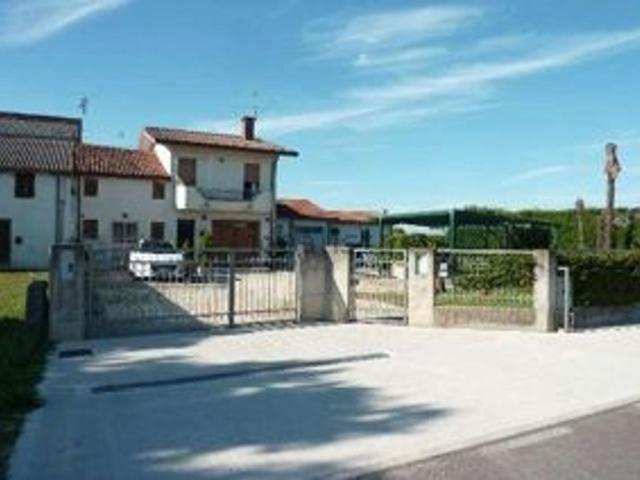 Casa in vendita a Boschi Sant'anna, Veneto