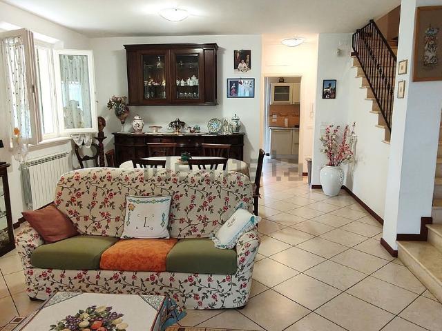Casa in vendita a Caravello, Camaiore