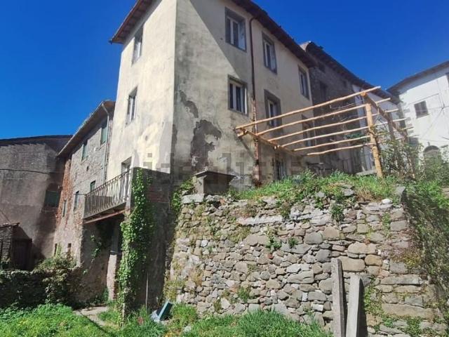 Casa in vendita a Unione dei comuni Media Valle del Serchio, Pescaglia