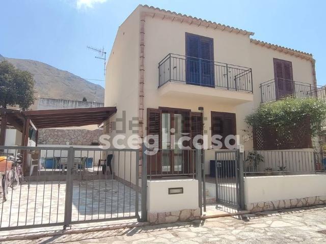 Casa in vendita a San Vito Lo Capo, Sicilia