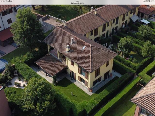 Casa in vendita a Municipio 5, Milano