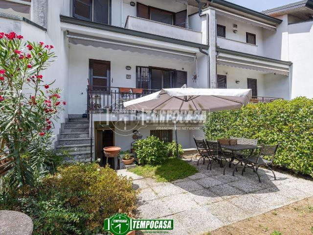 Casa in vendita a Bellinzago Lombardo, Lombardia